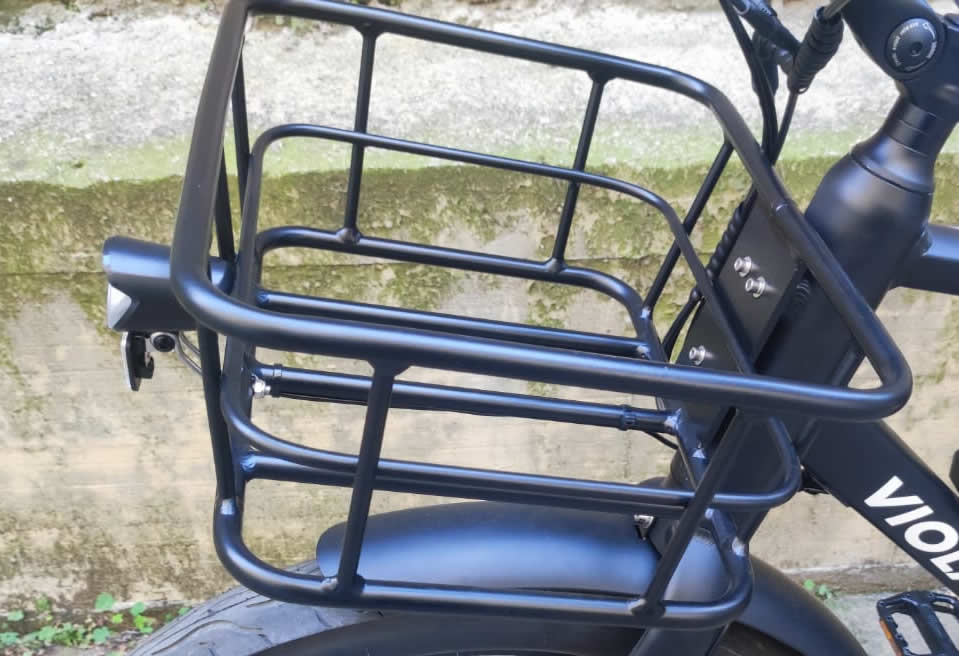 Porta pacchi anteriore grande